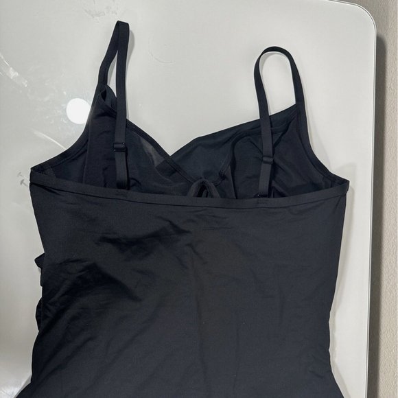NEW $115 Sea Level [ 16 DD/E Cup ]‎ Twist front Tankini Top in Black - Picture 8 of 12